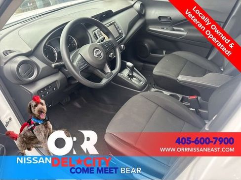 Certified 2025 Nissan Kicks Play S FWD image 3