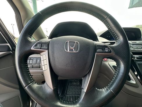 Used 2016 Honda Odyssey EX-L image 23