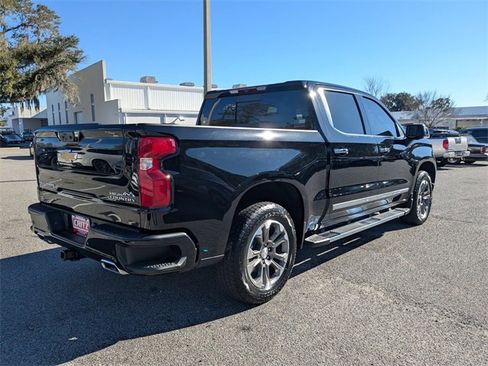 Used 2023 Chevrolet Silverado 1500 High Country image 5