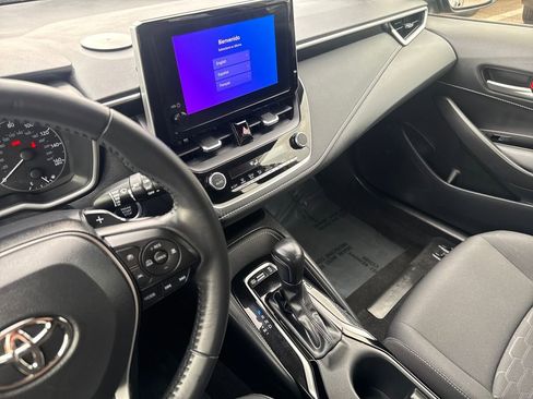 Used 2023 Toyota Corolla SE image 18