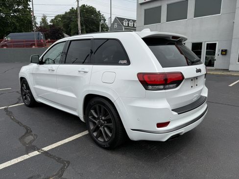 Used 2018 Jeep Grand Cherokee High Altitude AWD/4WD image 7