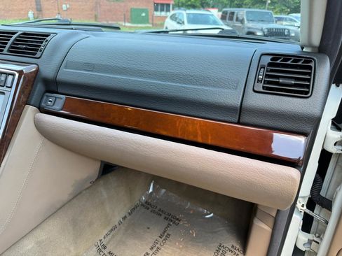 Used 2001 Land Rover Range Rover HSE AWD/4WD image 26