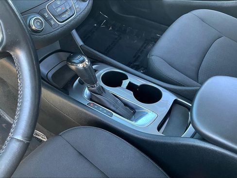 Used 2020 Chevrolet Malibu RS w/ LPO, Convenience Package 2 image 18