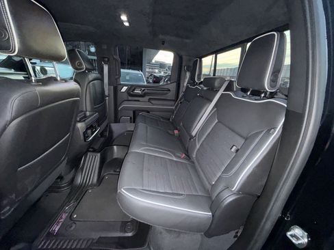 Used 2024 GMC Sierra 1500 AT4X image 25