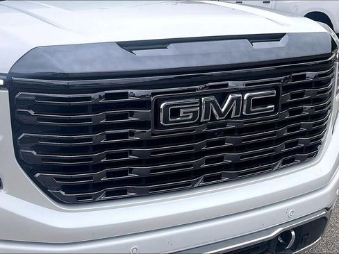 Used 2024 GMC Sierra 1500 Denali Ultimate AWD/4WD image 28