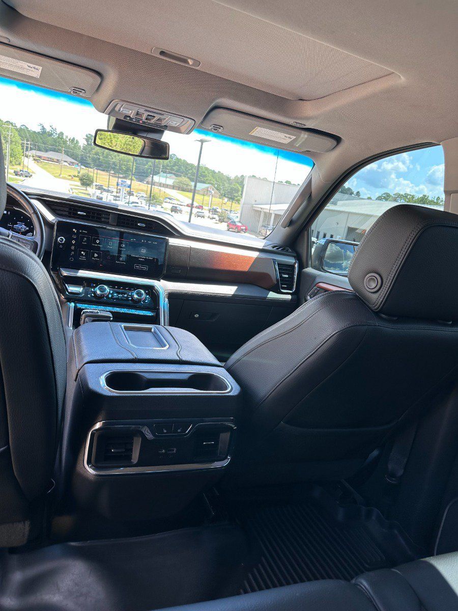 Used 2022 GMC Sierra 1500 Denali AWD/4WD image 19