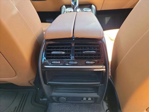 Used 2020 BMW 530i xDrive AWD/4WD image 14