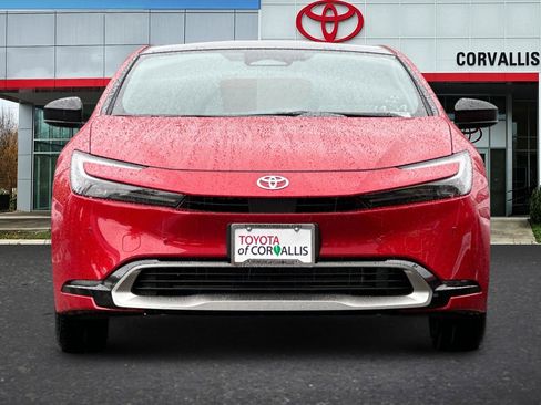New 2026 Toyota Prius Plug-In Hybrid image 3