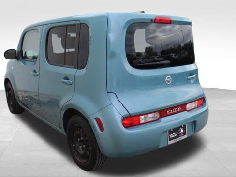 Used 2009 Nissan Cube 1.8 S w/ Interior Illumination Pkg image 6