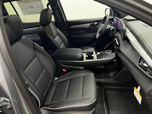 New 2026 Buick Enclave Preferred w/ Power Package AWD/4WD image 45