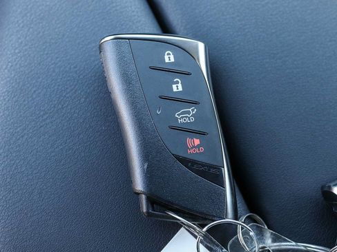 Certified 2026 Lexus TX 500h AWD w/ Technology Package image 29