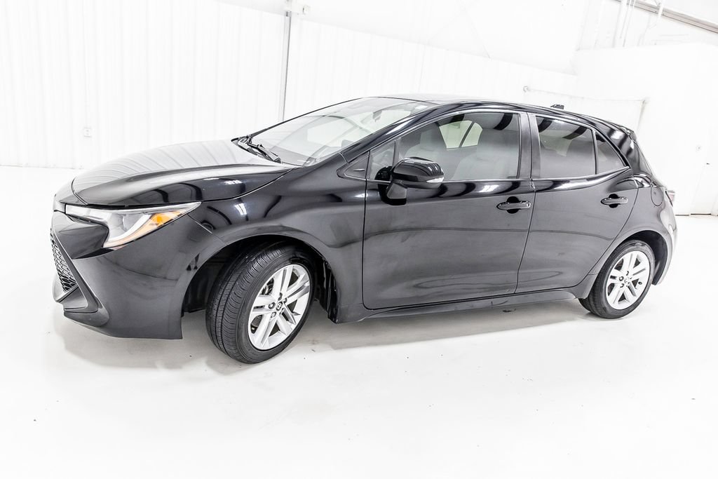 Used 2020 Toyota Corolla SE w/ SE Preferred Package FWD image 3