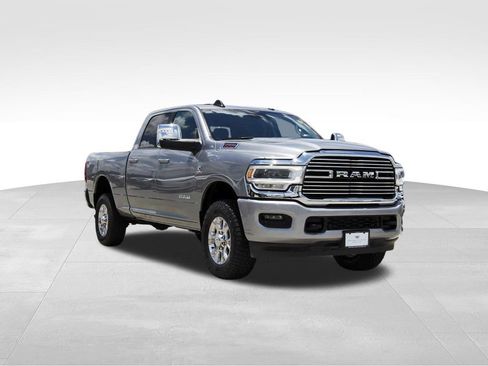 Used 2024 RAM 2500 Laramie w/ Safety Group AWD/4WD image 1