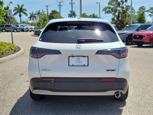 Used 2024 Honda HR-V Sport image 5