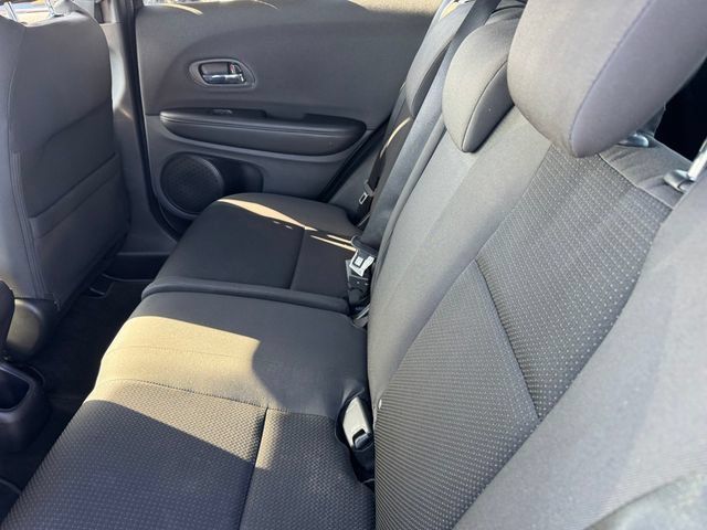Used 2021 Honda HR-V Sport image 10