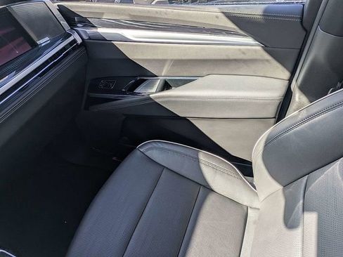 Certified 2025 Cadillac Escalade Sport w/ Touring Package AWD/4WD image 16
