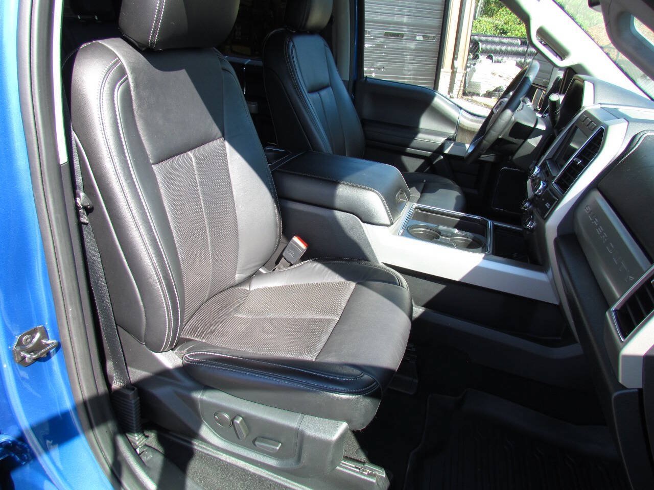 Used 2020 Ford F250 Lariat AWD/4WD image 17