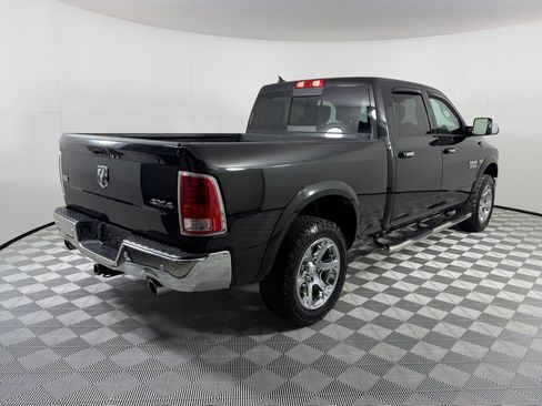 Used 2018 RAM 1500 Laramie AWD/4WD image 6