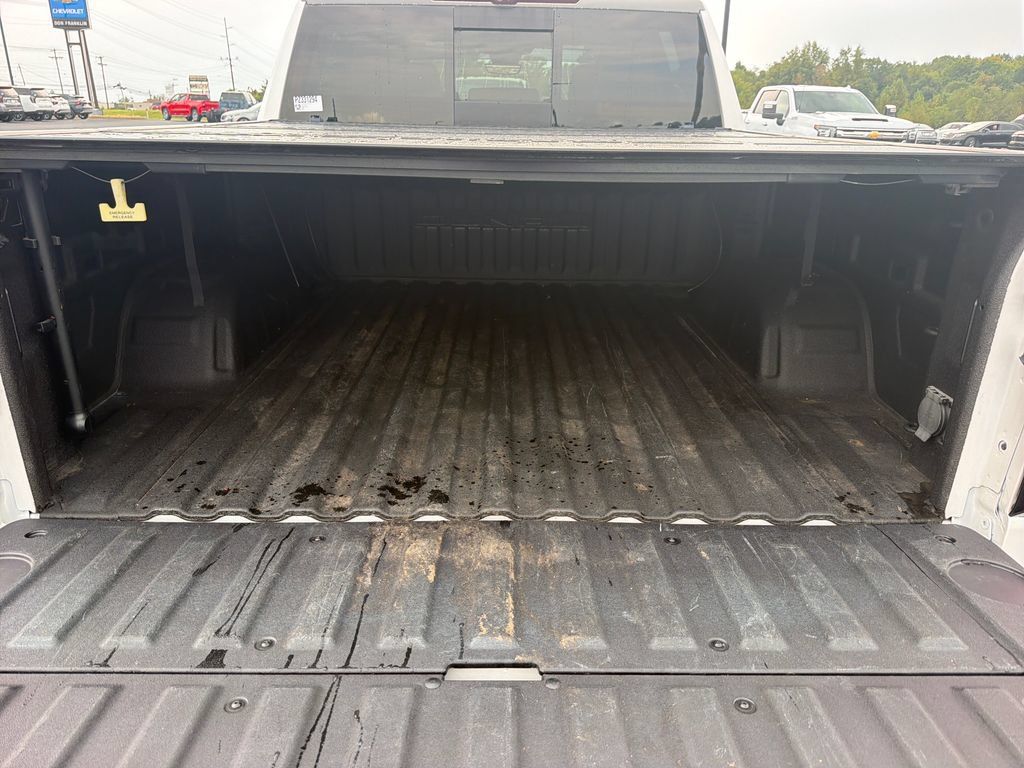 Used 2023 GMC Sierra 1500 Denali AWD/4WD image 10
