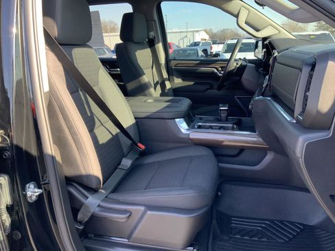 Used 2022 Chevrolet Silverado 1500 LT Trail Boss w/ LPO, Dark Essentials Package image 59