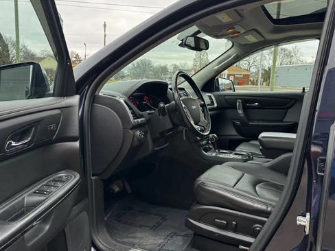 Used 2017 GMC Acadia Limited SLT image 9