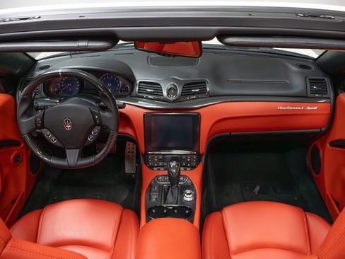 Used 2018 Maserati GranTurismo Sport image 7