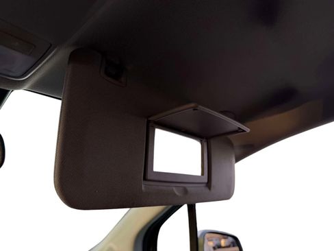 Used 2019 Chevrolet Trax LS image 32