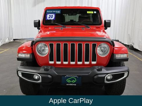 Used 2020 Jeep Wrangler Unlimited Sahara w/ Uconnect 4C Nav & Sound Group AWD/4WD image 7