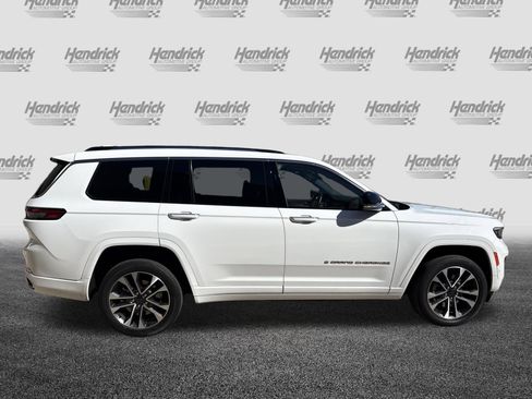 Used 2022 Jeep Grand Cherokee L Overland image 11