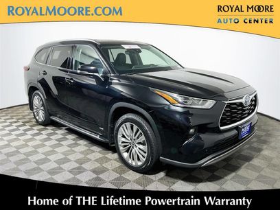 Certified 2024 Toyota Highlander Platinum