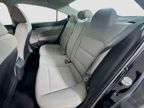Used 2018 Hyundai Elantra SEL image 24
