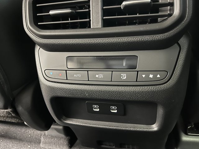 New 2026 Honda Pilot Touring image 27