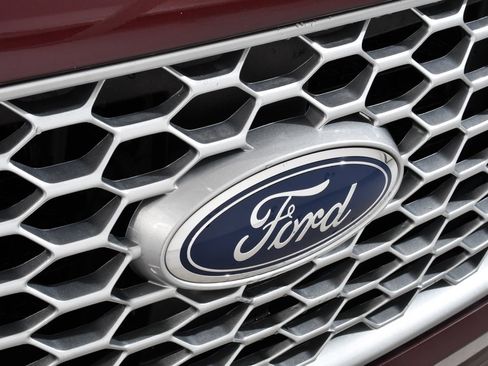 Used 2024 Ford Edge SEL w/ Convenience Package image 21