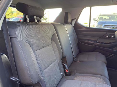 Used 2018 Chevrolet Traverse LS image 47