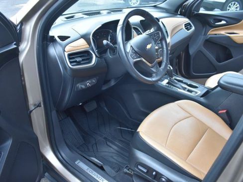 Used 2018 Chevrolet Equinox Premier AWD/4WD image 15