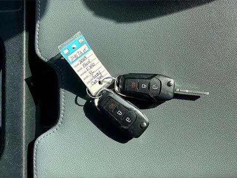 Used 2023 Ford F250 XL w/ Snow Plow Prep Package image 32