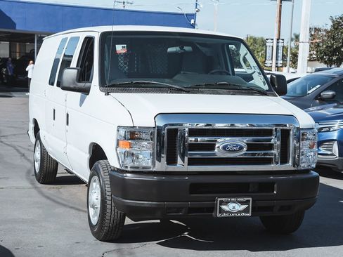 Used 2014 Ford E-150 and Econoline 150 w/ Power Group image 5