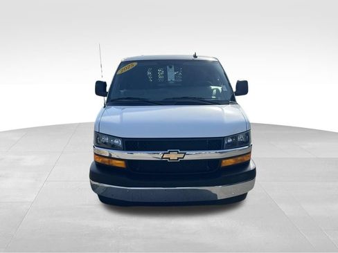 Used 2025 Chevrolet Express 2500 w/ Driver Convenience Package RWD image 10