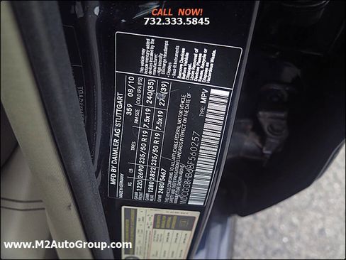 Used 2011 Mercedes-Benz GLK 350 4MATIC image 39