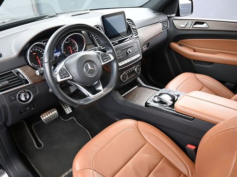 Used 2018 Mercedes-Benz GLE 43 AMG 4MATIC image 4