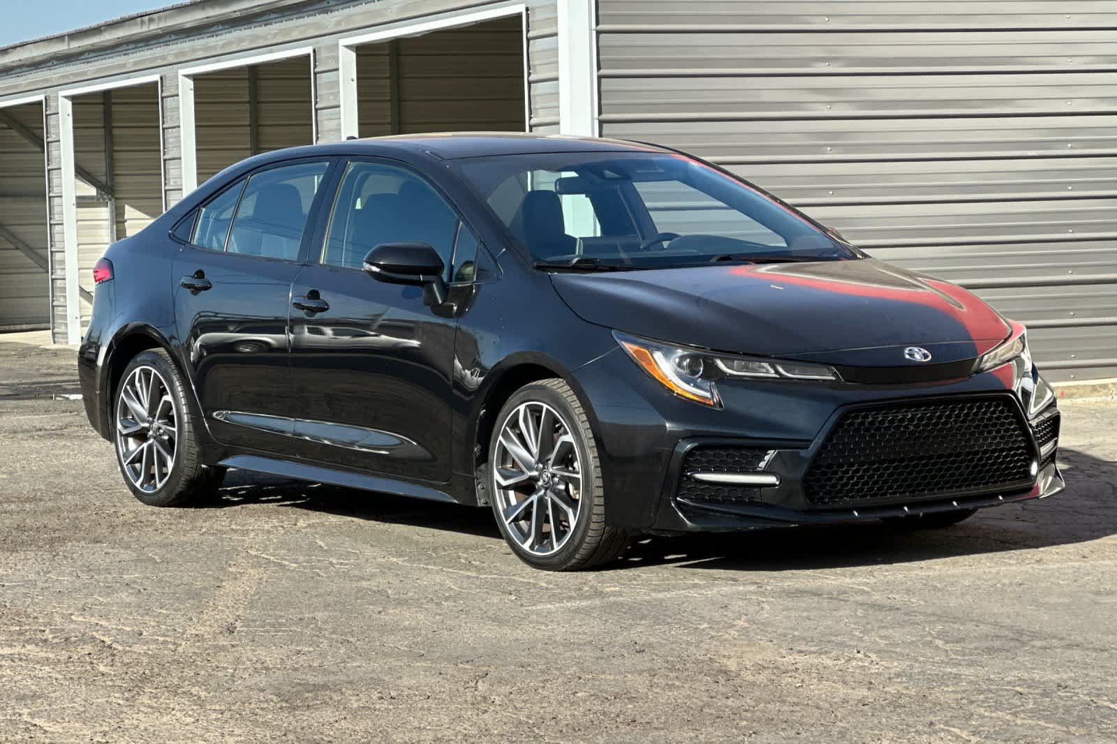 Used 2021 Toyota Corolla SE w/ Carpet Mat Package (TMS) FWD image 10