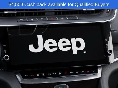 New 2026 Jeep Grand Cherokee Altitude AWD/4WD image 20