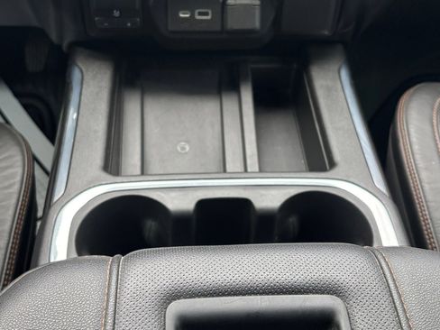 Used 2021 GMC Sierra 1500 AT4 w/ AT4 Premium Package image 5