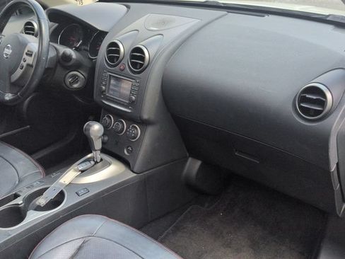 Used 2013 Nissan Rogue SL AWD/4WD image 32