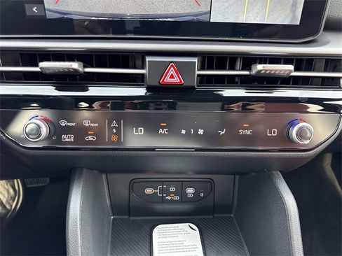 New 2026 Kia Sportage SX image 21