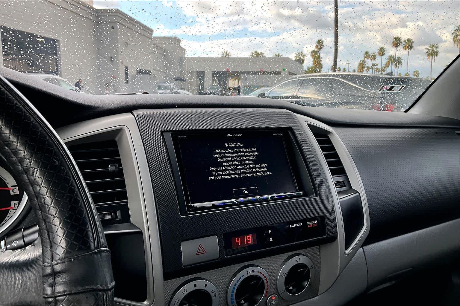 Used 2011 Toyota Tacoma PreRunner w/ SR5 Pkg #2 RWD image 34
