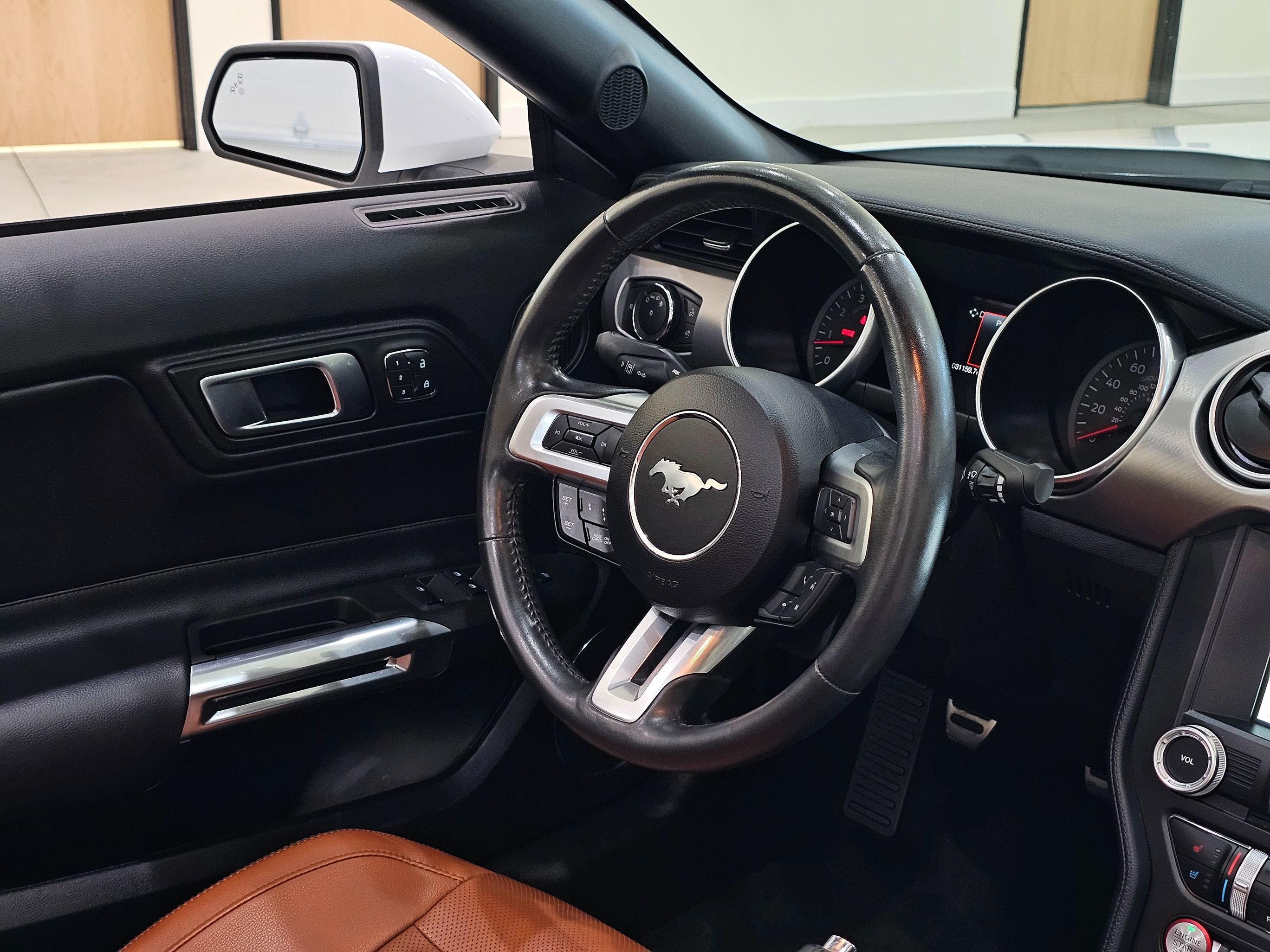 Used 2018 Ford Mustang GT Premium w/ Safe & Smart Package RWD image 43