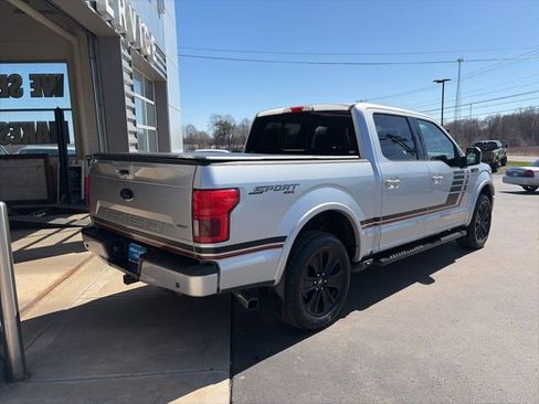 Used 2019 Ford F150 Lariat image 3