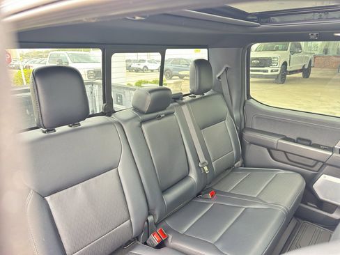 New 2025 Ford F150 Lariat w/ Equipment Group 502A High image 39