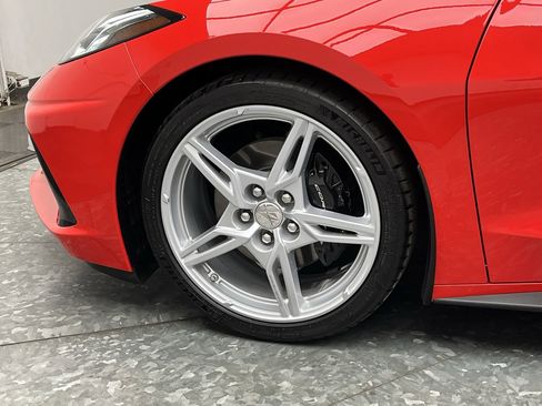 Certified 2020 Chevrolet Corvette Stingray Preferred Cpe w/ 2LT Preferred Equipment Group RWD image 31